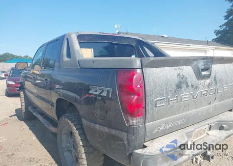 2005 Chevrolet Avalanche 1500 Z71 z USA, uszkodzony, nr VIN 3GNEK12Z65G206628